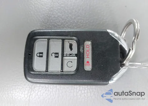 2016 Honda Pilot Touring z USA, uszkodzony, nr VIN 5FNYF6H93GB018138